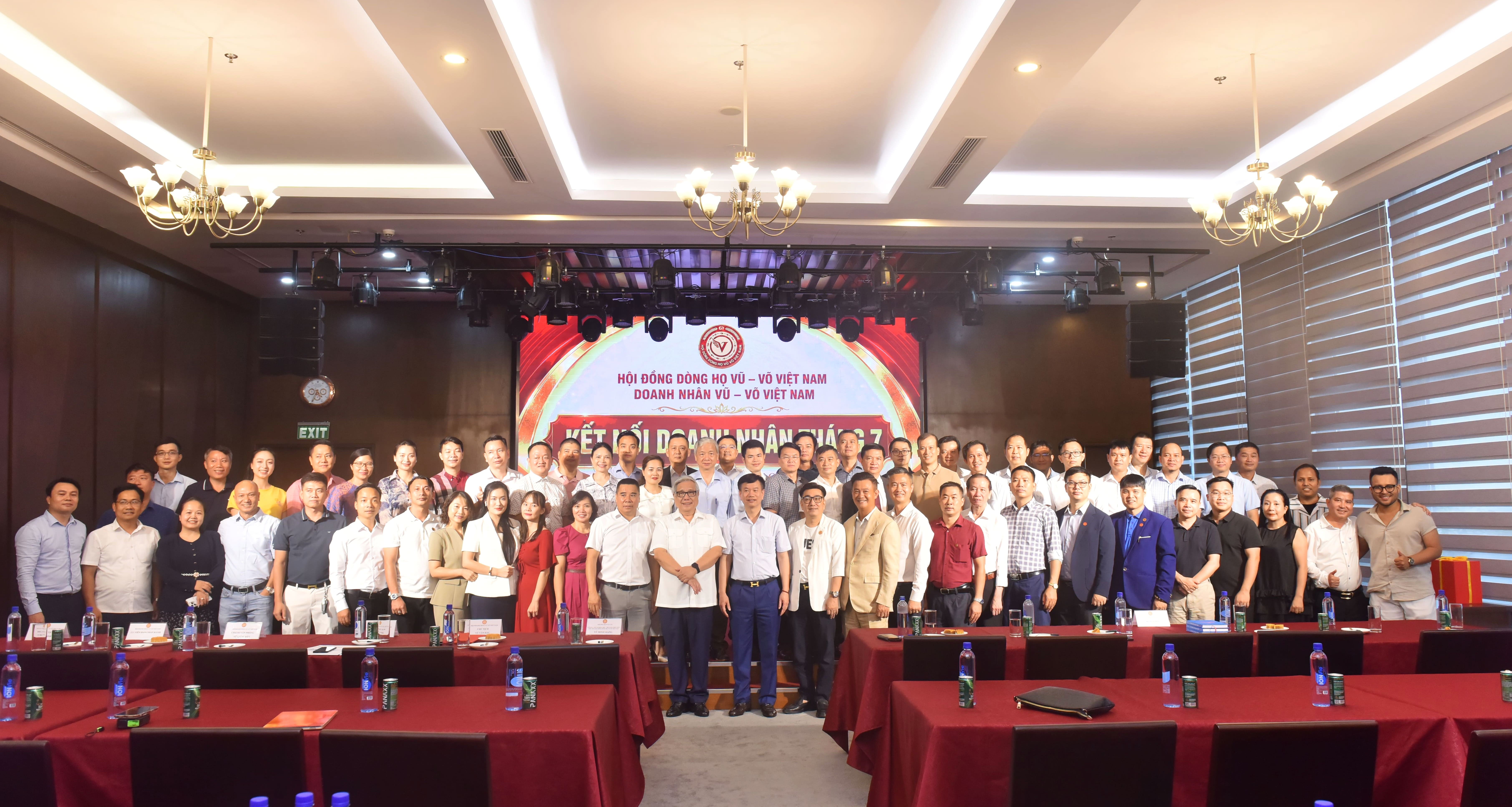 Chương trình Kết nối Doanh nhân Tháng 7 năm 2026 mở ra nhiều cơ hội hợp tác, khẳng định vai trò kết nối của Hội Doanh nhân Vũ – Võ Việt Nam
